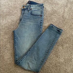 ABERCROMBIE high rise super skinny jeans